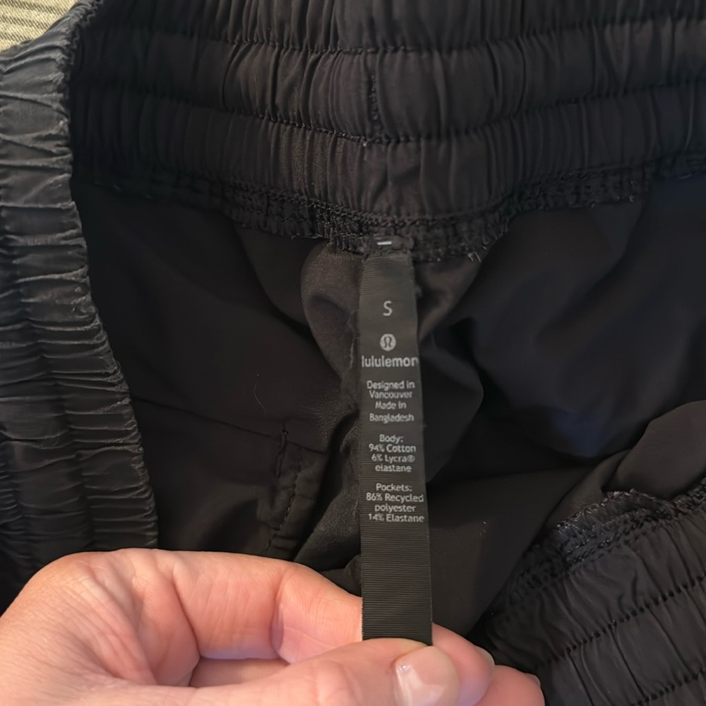 Men’s lululemon shorts